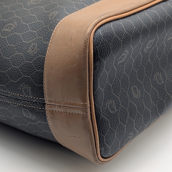 Dior Monogram Oblique Trotter Drawstring Bucket Bag with Matching Pouch - Picture 8 of 16